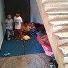 Niños deplazados en Yemen viven en pasillos de colegios en la provincia de Amran. Foto: OMS/Yemen