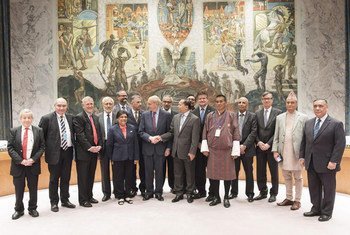 Un groupe de juges constitutionnels réunis au Conseil de sécurité de l'ONU. Photo : ONU