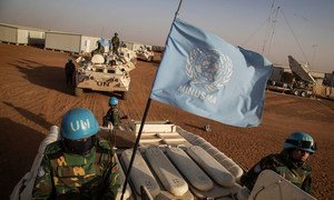 Des casques bleus de la Mission multidimensionnelle intégrée des Nations Unies pour la stabilisation au Mali (MINUSMA).