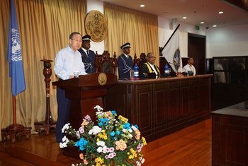 Secretary-General Ban Ki-moon addresses National Assembly of Seychelles, 8 May 2016.