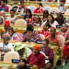 Многие делегаты Постоянного форума по вопросам коренных народов приходят на заседания в ООН в национальных костюмах.