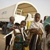 Des réfugiés nigérians arrivent dans le camp de Sayam Forage, à une heure de route de Diffa, la principale ville de la région. Photo HCR/Hélène Caux
