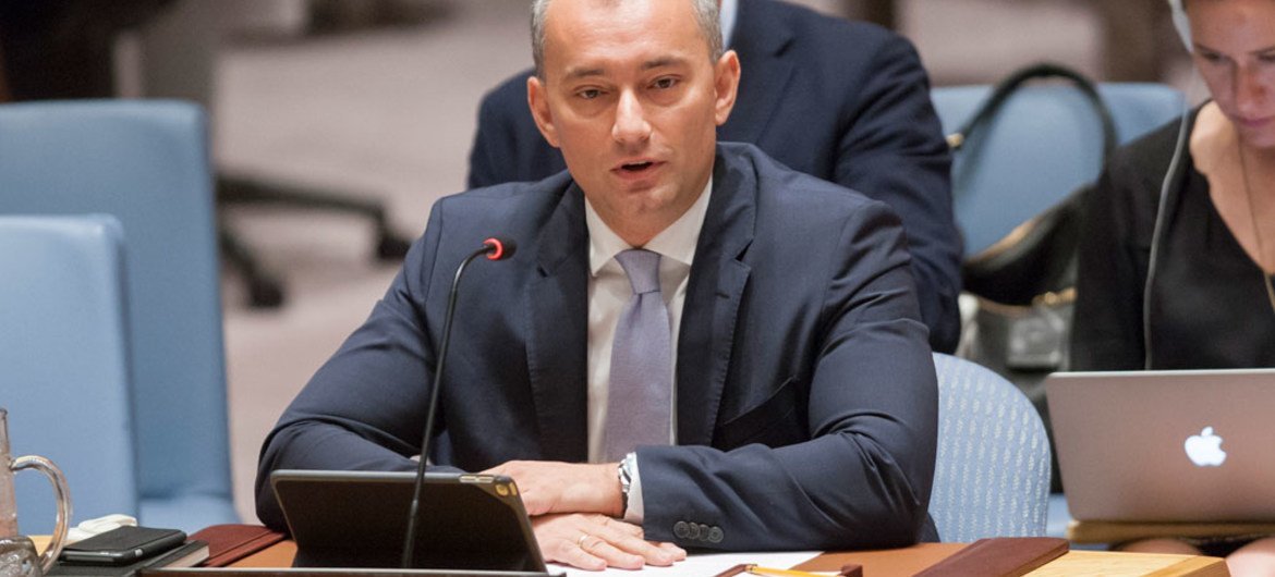 Nickolay Mladenov, UN Special Coordinator for the Middle East Peace Process and Personal Representative of the Secretary-General to the Palestine Liberation Organization and the Palestinian Authority, briefs the Security Council.