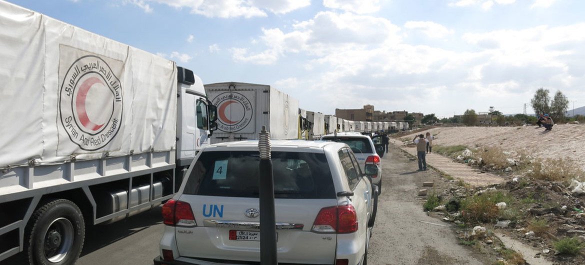 Aid convoy heads to Douma, Syria