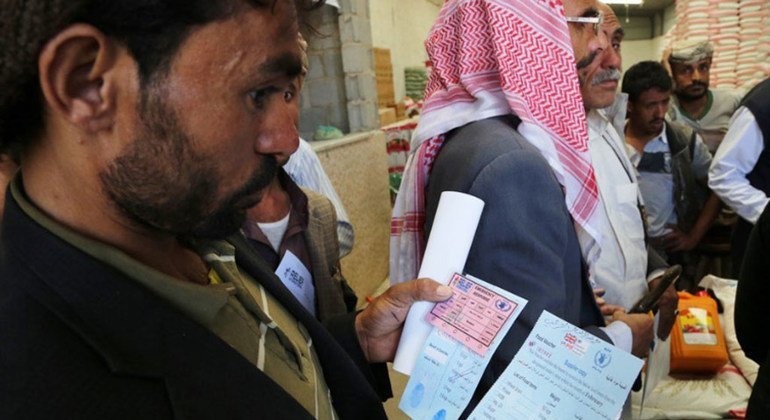 WFP provides food vouchers to 55,000 people in hard-to-reach district of Taiz city, Al Qahira, Yemen.