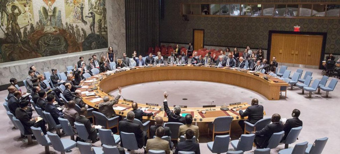 Security Council votes to authorize a 4,000-strong regional protection force within the United Nations Mission in South Sudan (UNMISS).