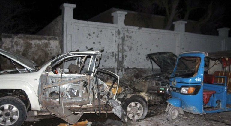 सोमालिया की राजधानी मोगादिशु में हिंसक चरमपंथियों द्वारा किया गया हमला. (फ़ाइल).
