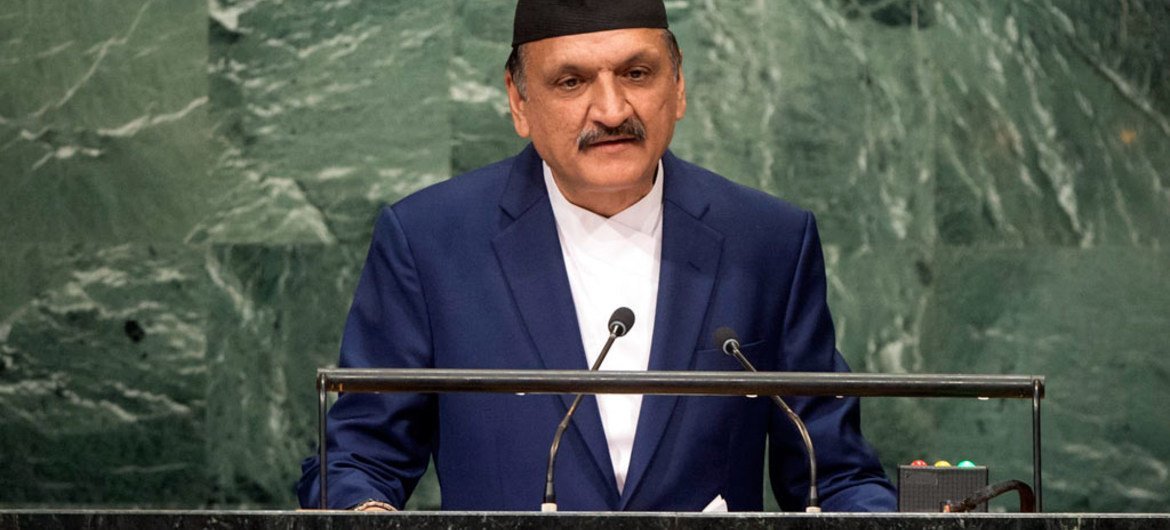 Foreign Minister Prakash Sharan Mahat of Nepal addresses the general debate of the General Assembly’s seventy-first session.