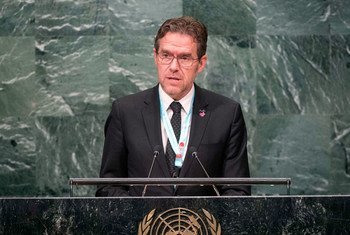 Ib Petersen, Permanent Representative of Denmark to the United Nations, addresses the general debate of the General Assembly’s seventy-first session.
