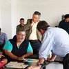 Observadores de la Misión de la ONU en Colombia, del Gobierno colombiano y de las FARC en una reunión de trabajo. Foto: Misión de la ONU en Colombia