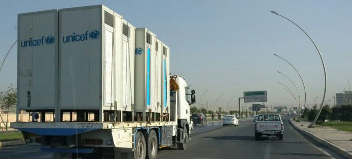 儿基会向伊拉克摩苏尔地区运送紧急救援物品。图片：儿基会伊拉克办事处