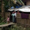这个若开邦的罗兴亚家庭流离失所已经长达四年。综合区域信息网图片/Julia Wallace