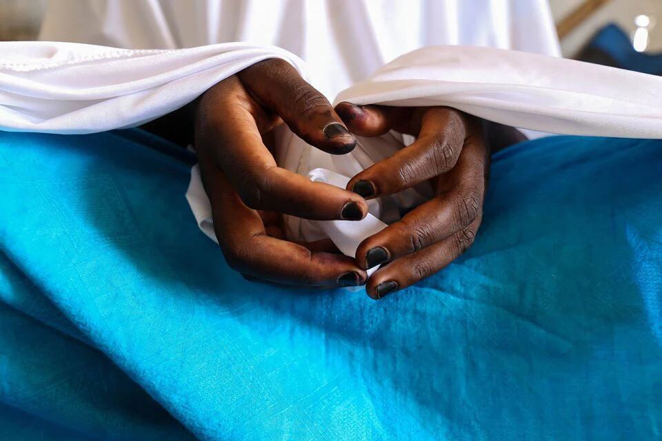 Baada ya miaka miwili ya kushikiliwa na kundi la Boko Haram huko kaskazini mashariki mwa Nigeria, mmoja wa wasichana wa Chibok akieleza hali mbaya aliyokutana nayo.