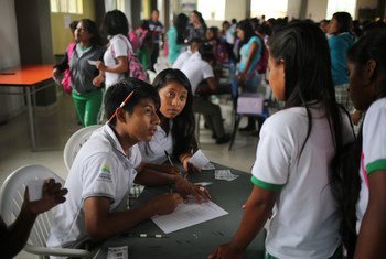 Школьники в Колумбии