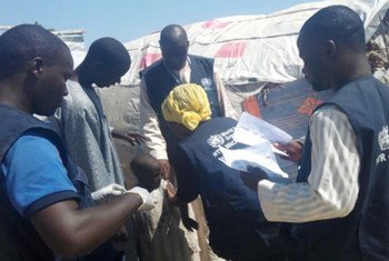 L'OMS et des partenaires de santé aident à vacciner plus de 10.000 enfants contre la rougeole en deux jours dans les camps de personnes déplacées situés dans l'Etat nigérian de Borno touché par des conflits.
