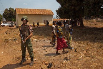 A UN peacekeeper on patrol in Bria, Central African Republic. (file)