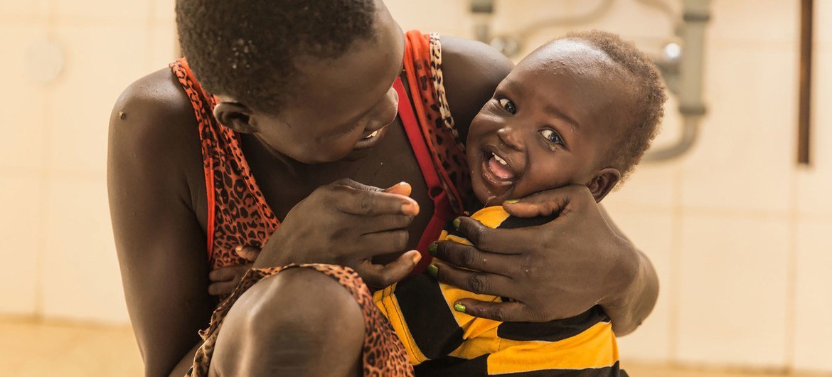 Nyarake Koang, 25, and her 1 year old son Tesloach Reath.