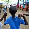 海地难民营儿童/