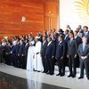 من الأرشيف: الأمين العام أنطونيو غوتيريش (يمين في الصف الأمامي) في صورة جماعية مع قادة الاتحاد الأفريقي في افتتاح قمتهم في أديس أبابا، إثيوبيا. المصدر: الأمم المتحدة / أنطونيو فيورينتى