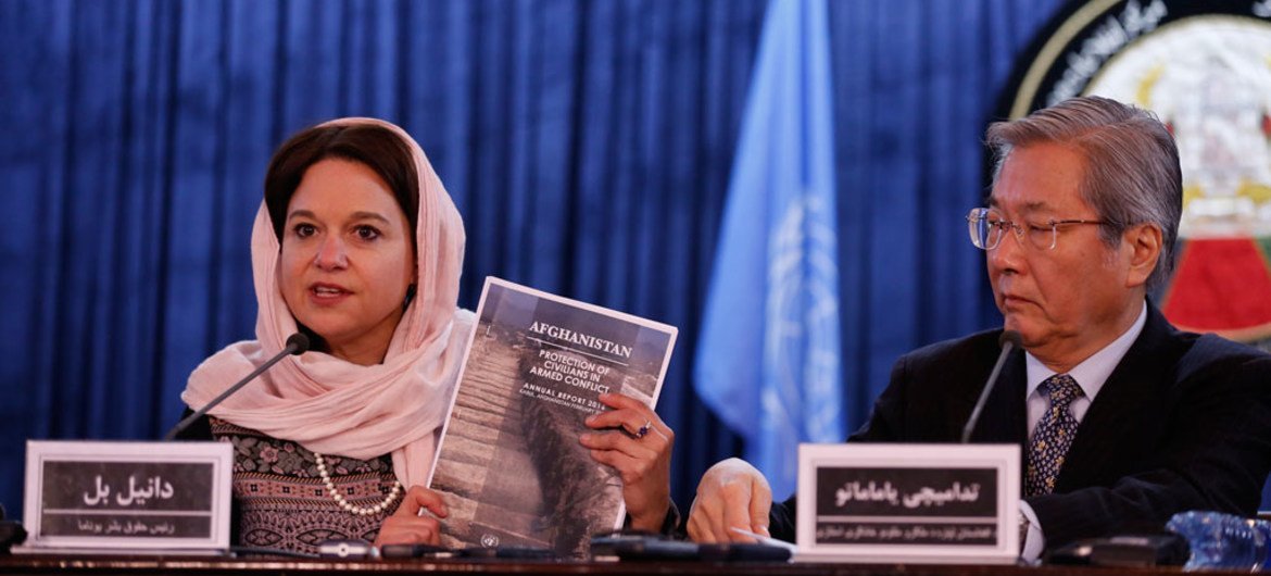 Special Representative for Afghanistan Tadamichi Yamamoto (right), and Danielle Bell, Director, Human Rights Unit, UNAMA, present latest report on civilian casualties.