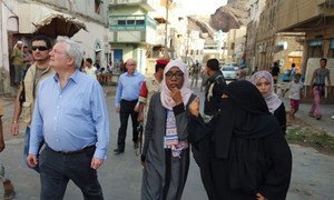 Stephen O’Brien, Under-Secretary-General for Humanitarian Affairs and Emergency Relief Coordinator visits IDP families living on the edge in Aden with nothing but the most rudimentary shelter Yemen.