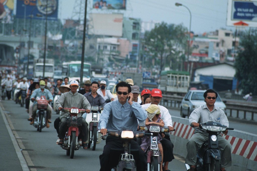越南一处繁忙的街道。