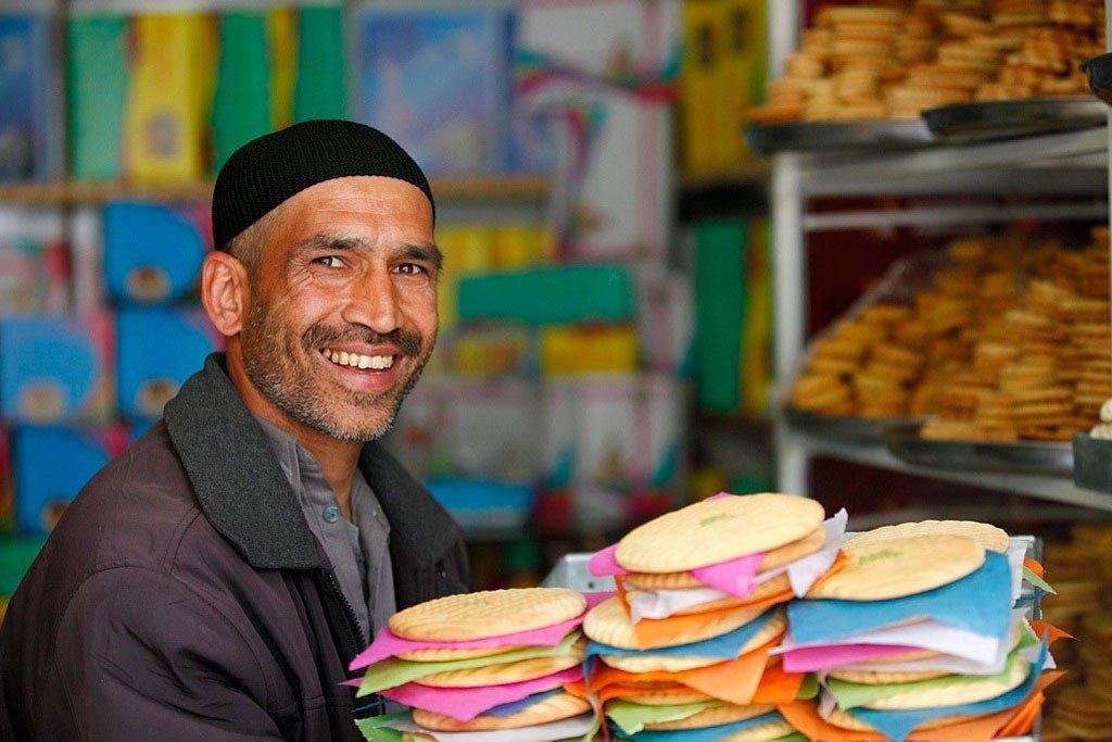 In Afghanistan, bakeries prepare a special type of cookie, called “Kulcha-e Nowrozi,” which is only baked for Nowruz. Other special dishes include “Haft Mewa,” a fruit salad made from seven different dried fruits, and “Samanak” made by women in a special 