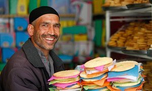 In Afghanistan, bakeries prepare a special type of cookie, called “Kulcha-e Nowrozi,” which is only baked for Nowruz. Other special dishes include “Haft Mewa,” a fruit salad made from seven different dried fruits, and “Samanak” made by women in a special ceremony that includes singing.