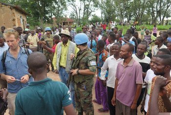 Dans la province du Kasaï Central, République démocratique du Congo (RDC), une mission de la MONUSCO a évalué la situation sécuritaire suite à des incursions par les miliciens Kamuina Nsapu. Photo MONUSCO / Bilaminou Alao