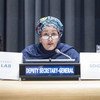 La Vice-secrétaire générale de l'ONU, Amina Mohammed, s'exprimant lors de la réunion de haut niveau sur le financement des Objectifs de développement durable. Photo ONU / Rick Bajornas