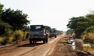 Vehicles from UNMISS drive along the Juba-Bor road in South Sudan. UNMISS Photo