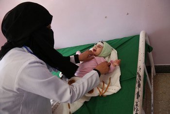 One-year-old Khawla is examined by a doctor in the paediatrics section of Al-Sabeen Hospital, Sana'a, Yemen, on 6 March 2017. Photo UNICEF/Magd Farid