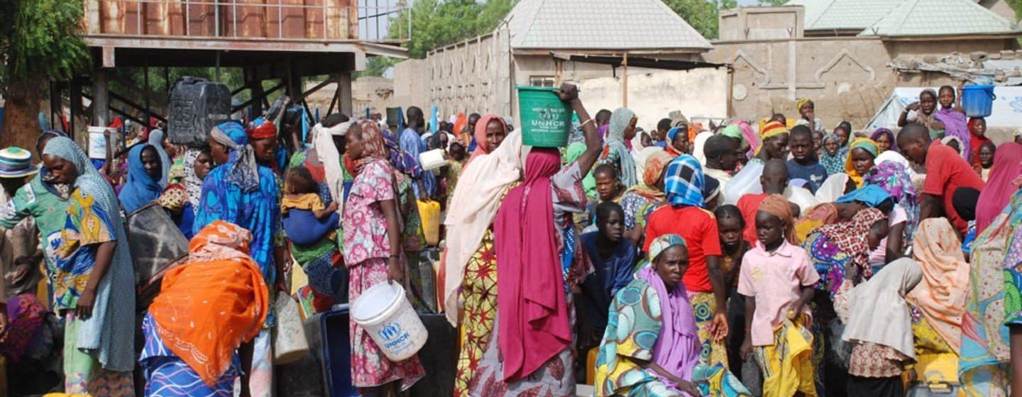 Des réfugiés nigérians revenant du Cameroun attendent d'être inscrits au camp de Banki, dans le nord du Nigéria (Archives).