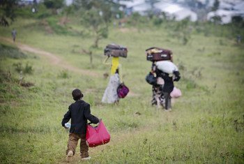 数千名躲避暴力的布隆迪百姓抵达位于卢旺达的马哈玛难民营。（资料图片）