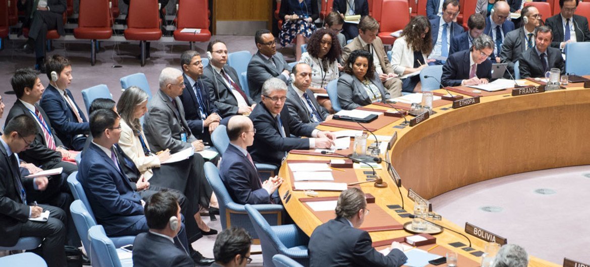 Assistant Secretary-General for Political Affairs Miroslav Jenca briefs the Security Council.