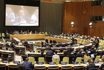 Le Secrétaire général adjoint chargé de l'appui aux missions, Atul Khare informe les États membres de l'ONU.