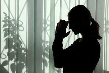 Эта 18-летняя девушка стала жертвой сексуальной эксплуатации Фото ЮНИСЕФ/Пироцци