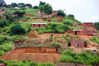 Le Mbanza Kongo, vestiges de la capitale de l'ancien royaume de Kongo (Angola) -qui était l'un des plus grands États constitués d'Afrique australe du 14e au 19e siècles est inscrit sur la liste du patrimoine mondial