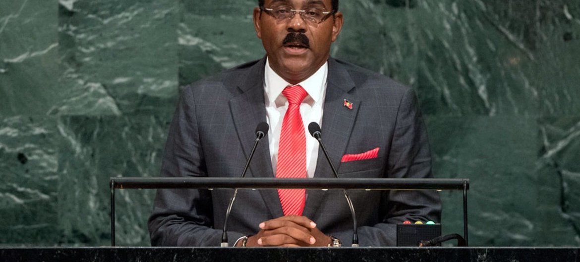 Prime Minister Gaston Alphonso Browne of Antigua and Barbuda addresses the general debate of the General Assembly’s seventy-second session.
