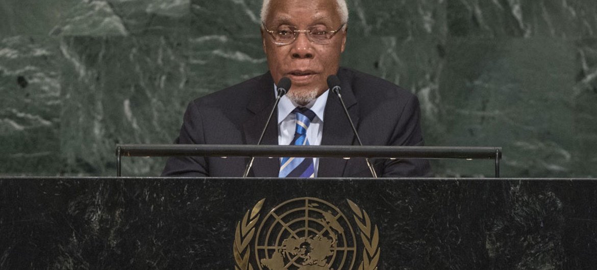 Ismael Martins, Permanent Representative of the Republic of Angola to the United Nations, addresses the general debate of the General Assembly’s seventy-second session.