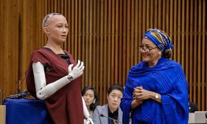 Deputy Secretary-General Amina Mohammed has a brief dialogue with Sophia at the “The Future of Everything – Sustainable Development in the Age of Rapid Technological Change” meeting.