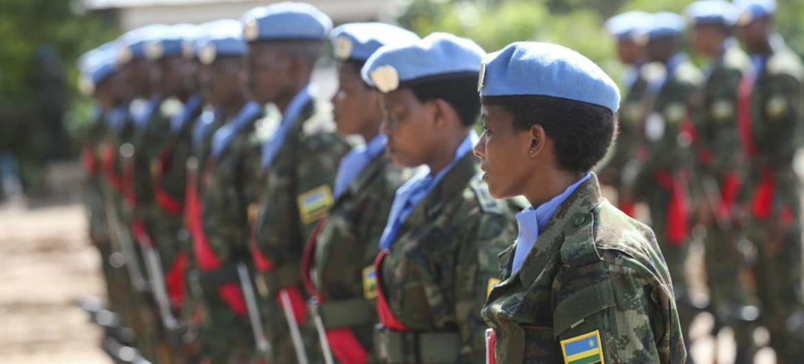 今年8月抵达南苏丹首都朱巴的区域保护部队卢旺达营队。 联合国图片/Isaac Billy