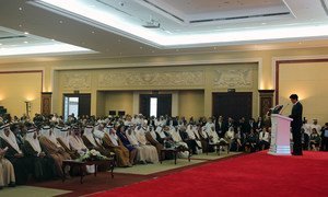 Hiroshi Kuniyoshi, Directeur général adjoint de l'ONUDI, prend la parole lors de l'ouverture du WEIF 2017 à Manama, Bahreïn.