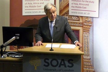 El Secretario General de la ONU, Antonio Guterres, durante una conferencia en la Escuela de Estudios Orientales y Africanos de la Universidad de Londres. Foto: captura de pantalla
