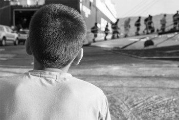 国际移民组织11月28日发布的最新数据显示，近一半的儿童贩卖事件起初都有家庭成员参与。