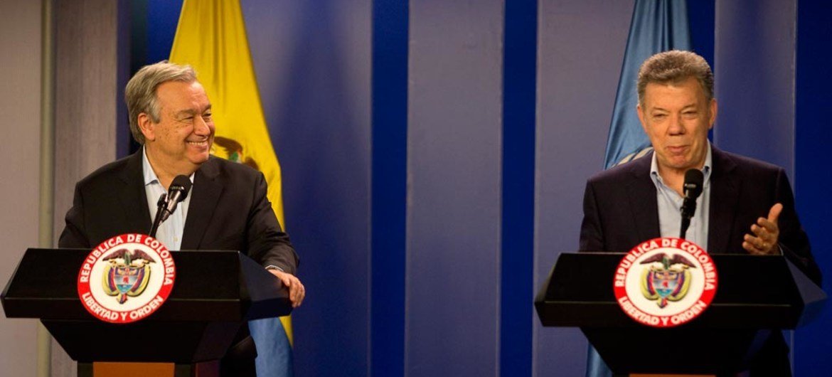 联合国秘书长古特雷斯13日抵达哥伦比亚首都波哥大，并与总统桑托斯举行会唔。