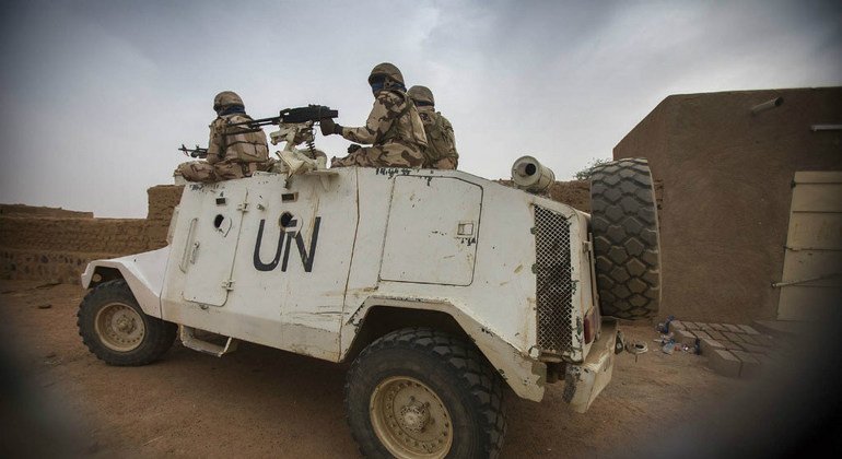 MINUSMA Chadian contingent patrol the streets of Kidal, Kidal the 17th of December 2016. 