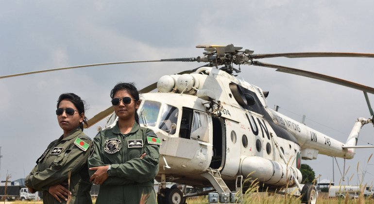 En 2017, Bangladés envió dos pilotas de combate a la misión de la ONU en la República Democrática del Congo (MONUSCO). Las tenientes de vuelo Nayma Haque y Tamanna-E-Lutfi.