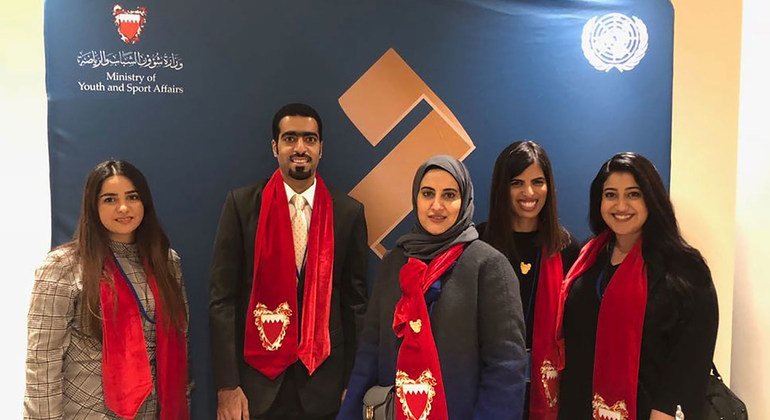 شباب من البحرين في معرض جائزة الملك حمد لتمكين الشباب في الأمم المتحدة