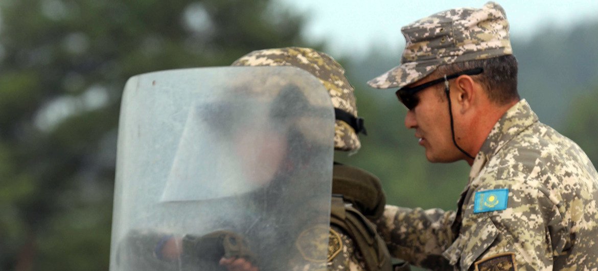 Военные Казахстана проходят подготовку к миротворческой деятельности ООН
